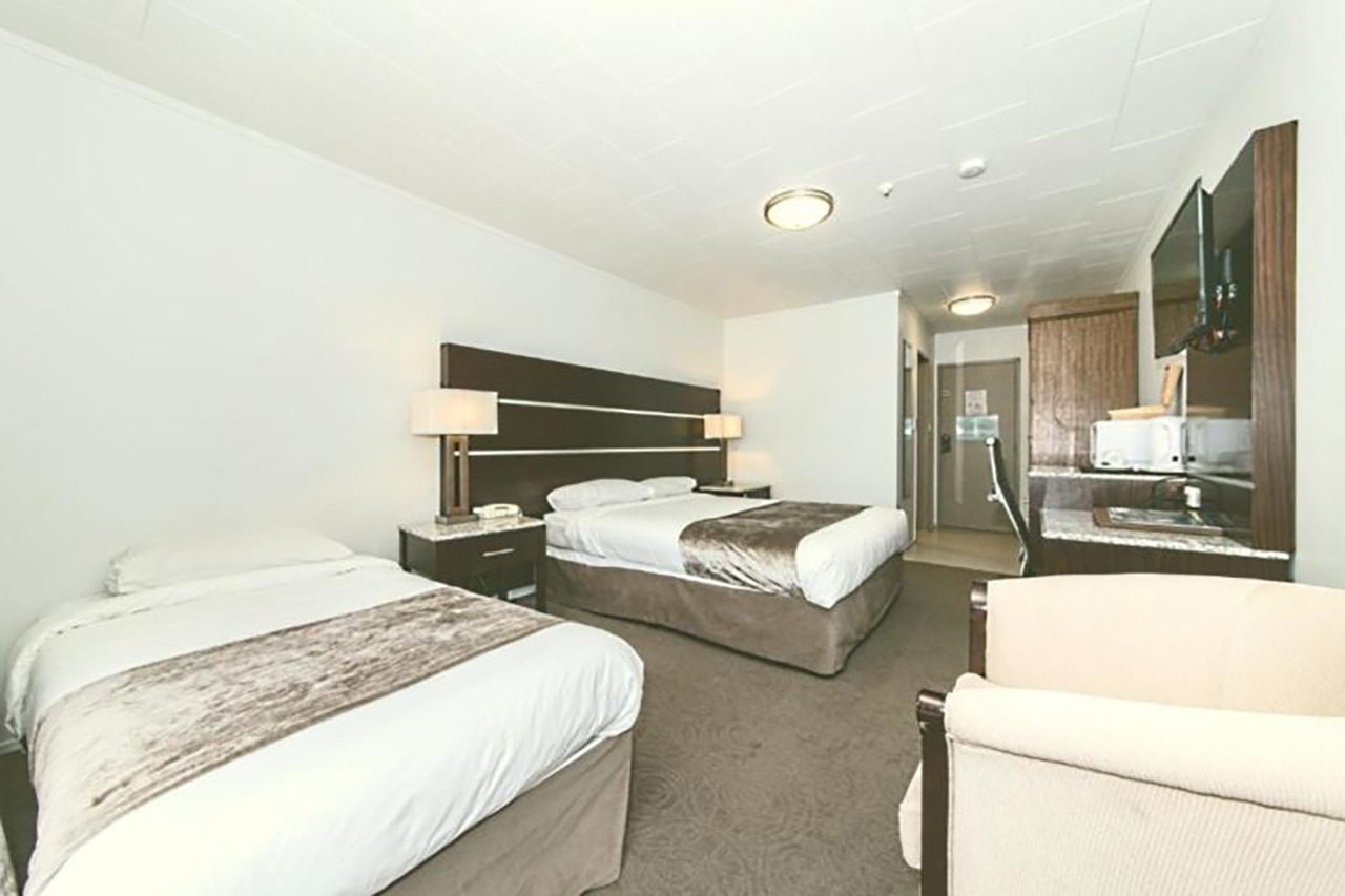 Standard Double or Twin Room Airport Gateway Hotel