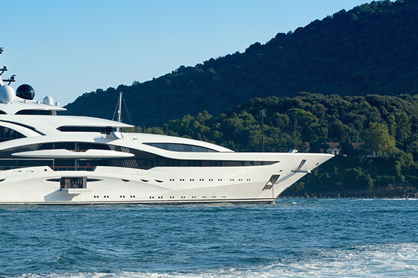 huge-luxury-yacht-cruising-offshore-2021-08-26-22-34-32-utc