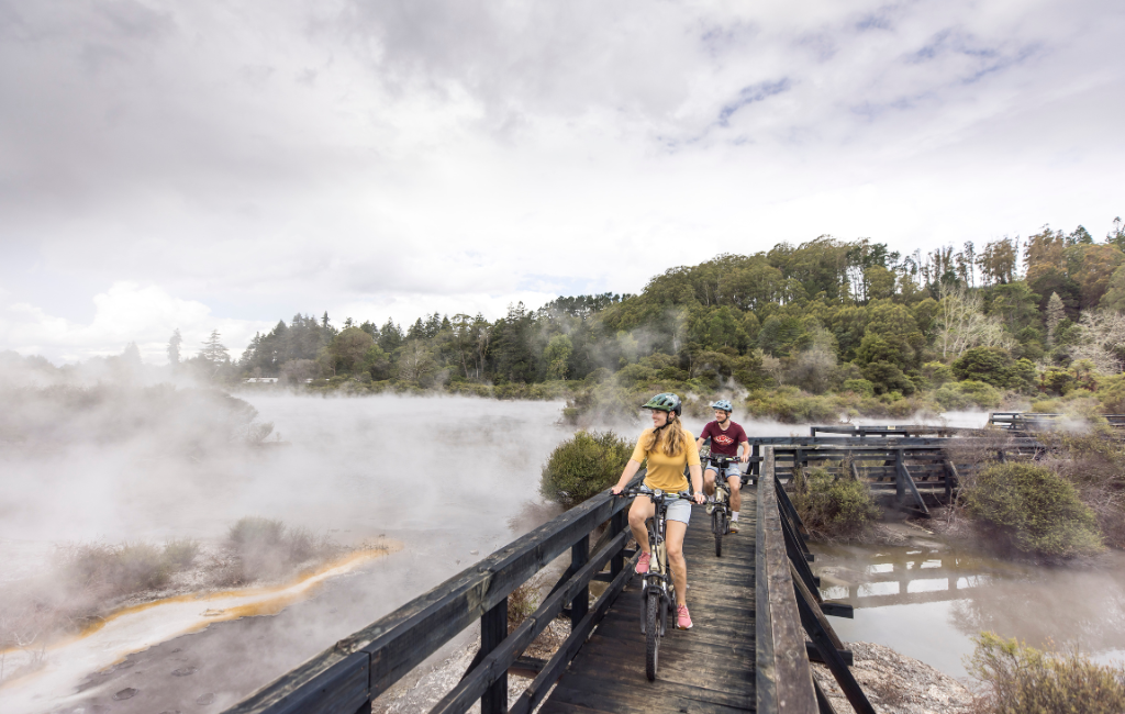 Unwinding in Nature’s Spa: Exploring Rotorua Geothermal Park and Taupo’s Thermal Walks